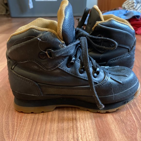 Boys Timberland Winter Boots - Picture 3 of 6